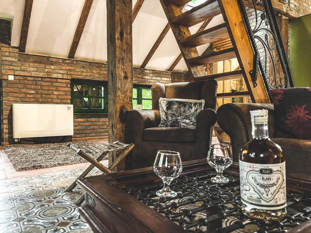 Wood Mood Apartman Tiganjica Stajicevo Buitenkant foto